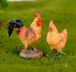 Mini Fairy Garden Animals Resin Cock And Hen Model Wholesale Fairy Garden Accessories Supplies Mini Fairy Garden Ornament Small Artificial Chicken Rooster Figurine Kids Gifts Terrarium Fairy Garden Kits Decoration Room Decor